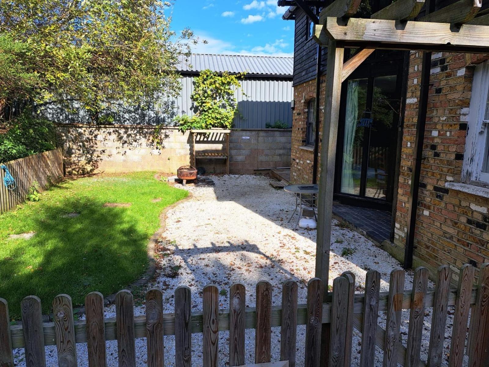 Watercress Barns Apartment Sittingbourne Bagian luar foto
